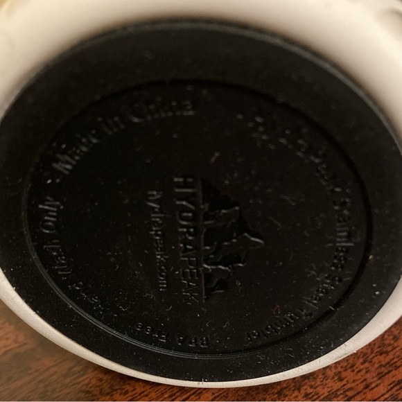 Hydrapeak Limited Edition Zebra Print Tumbler - Picture 7 of 8